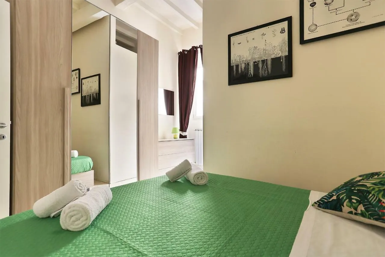 Tropical Florence Apartment